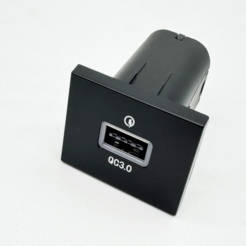 Factory Wholesale Price 2009-2011 Ford Focus 2 MK2 12V-24V USBQC3.0 Quick Car Charger