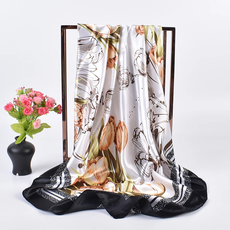 Summer New Fashion Versatile Tulip Flower Bundle Printing 90 * 90 Colored Ding Large Square Scarf Scarf Headband