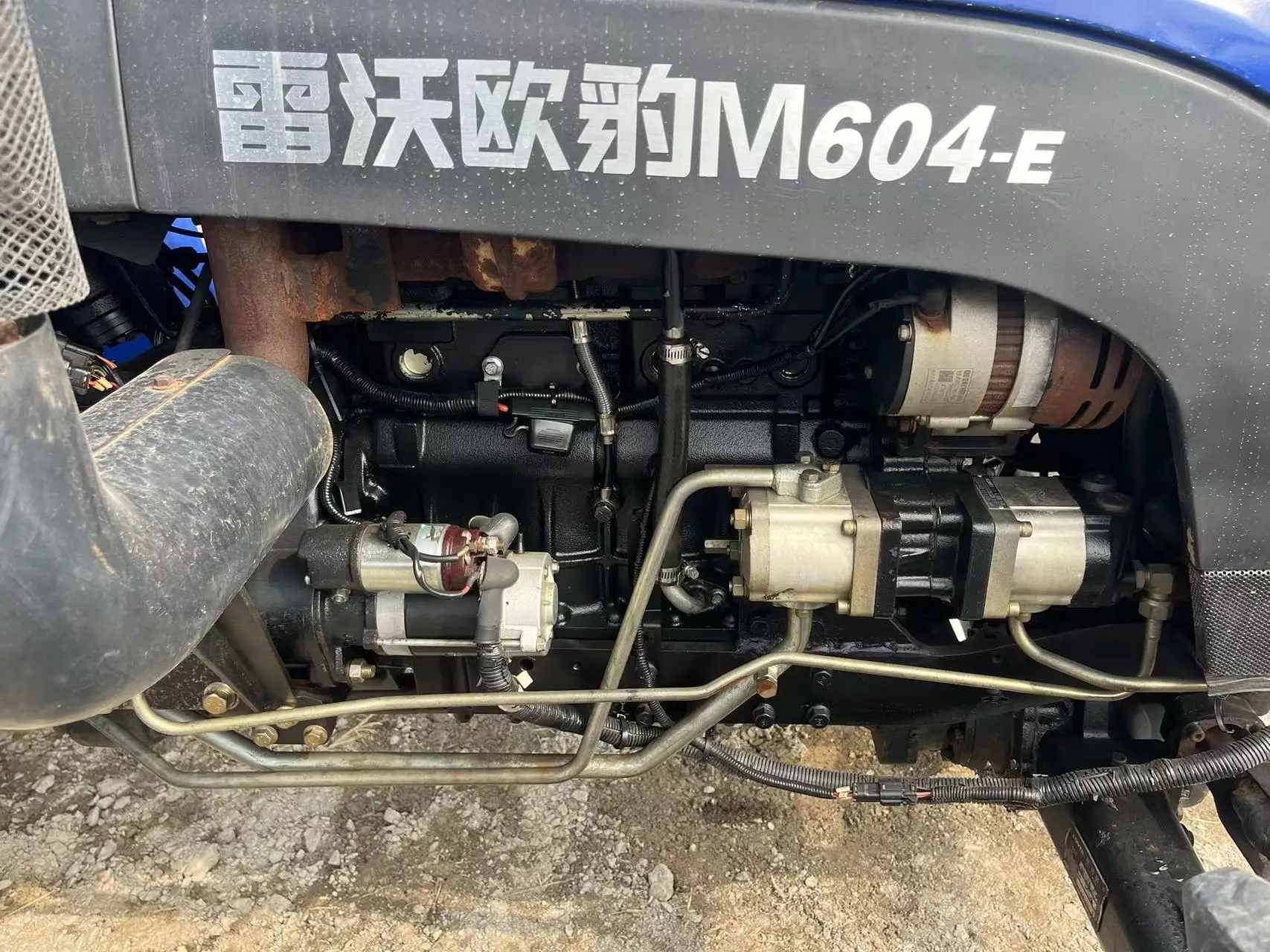 New arrival 60hp 4wd used tractor in good condition for 4*4 tractor