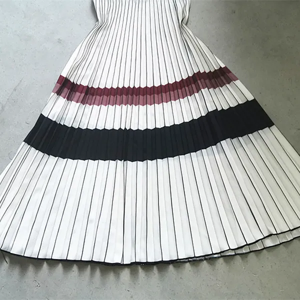 Stripes pleated skirts fabric by Italian pleating machine