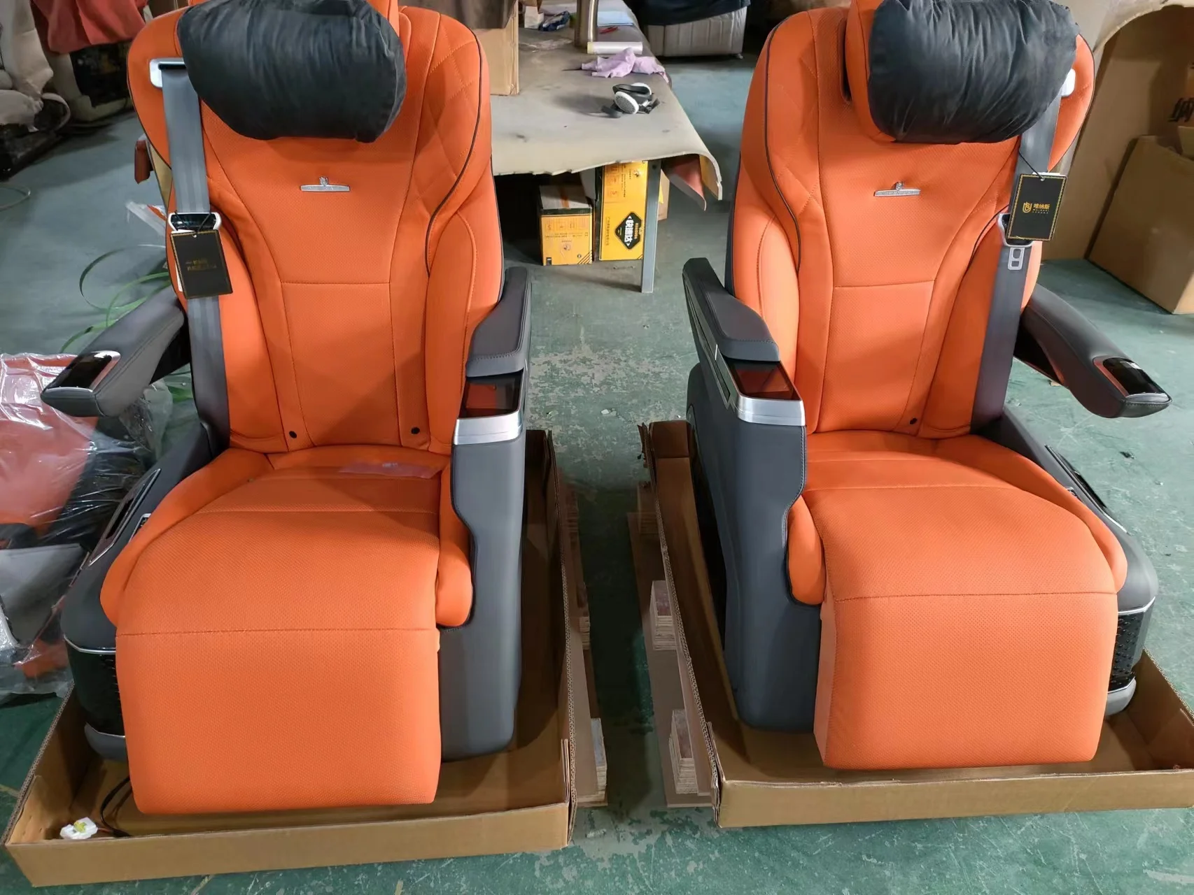 Auto Interior Upgrade New Leather Luxury Electric Van Seats for Benz Toyota Sienna Kia Carnival Aero & Sport Seat Model Vito