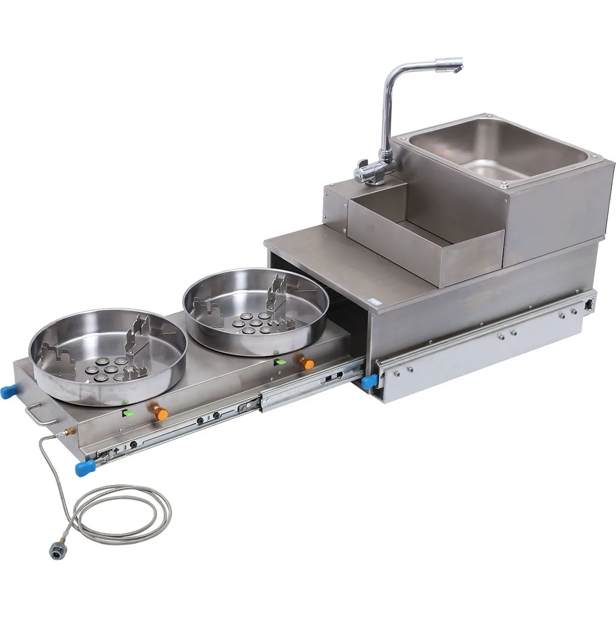 RV Outdoor Cooking Appliance Integrated Gas Stove and Water Tank