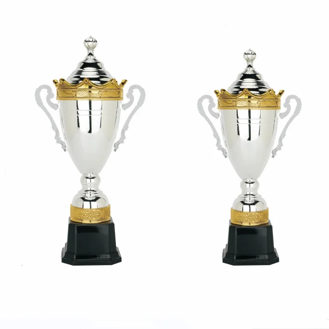 China manufacturer cheaper Custom Alloy Metal silvery  Trophy And Medals for Sports Award