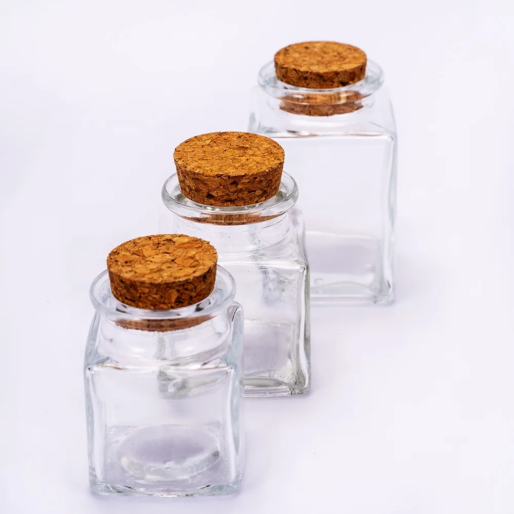 wholesale 50ml 70ml 100ml Eco-friendly cork stopper lid clear glass jar mini square glass spice bottle for saffron