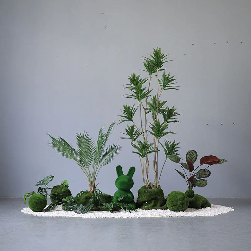 Lily bamboo pocket leaf arrowroot leaf moss turf ball dark green long-eared bear landscaping