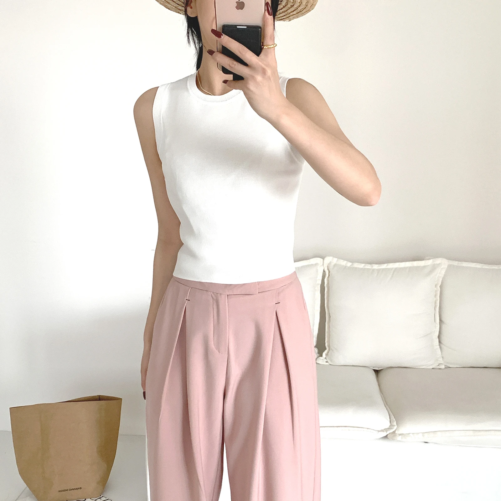 Women Regular-fitting Sleeveless Knitted Vest for Summer