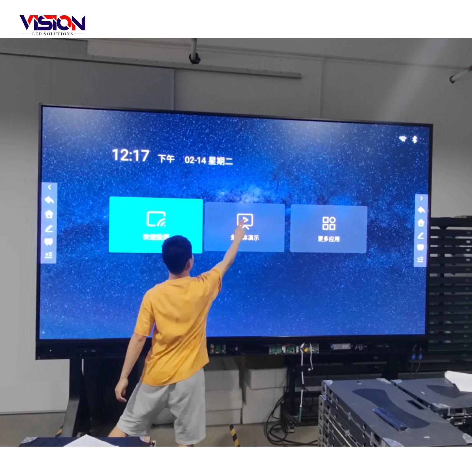 4K Многофункциональный сенсорный экран интерактивная доска все в одном машина 135 дюймов 163 Автоматический подъемный и складной светодиодный видеоэкран
