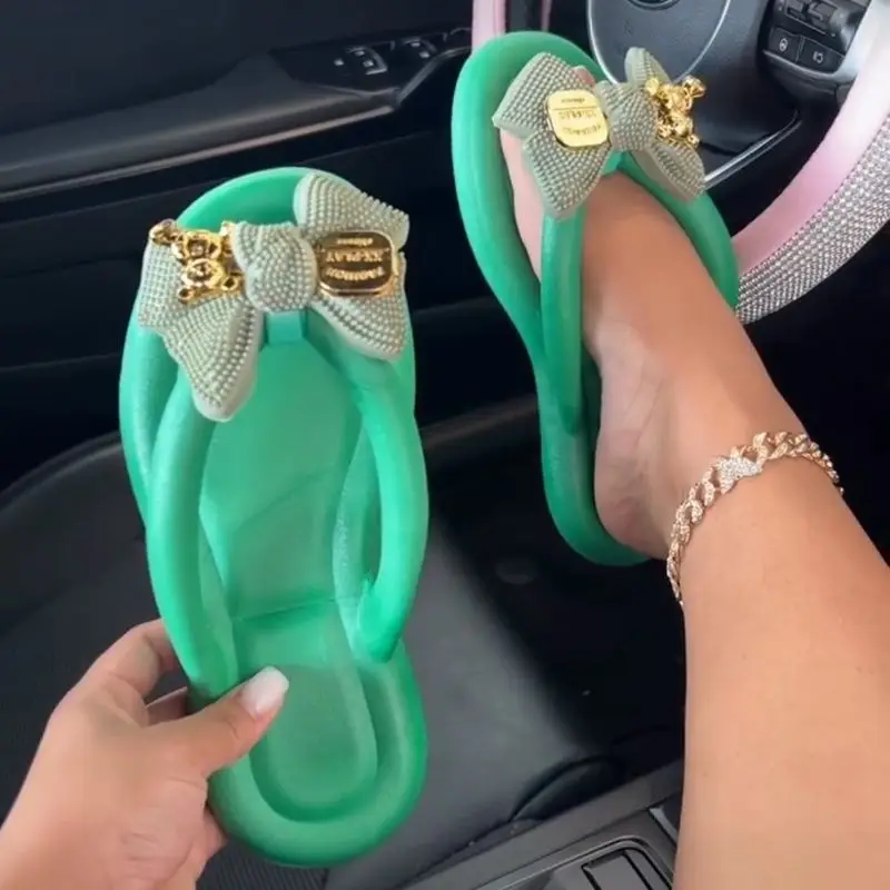 Cheap Wholesale Chanclas Para Mujer  Outdoor FLip-Slops Slipper Sandals for Women and Ladies 2023