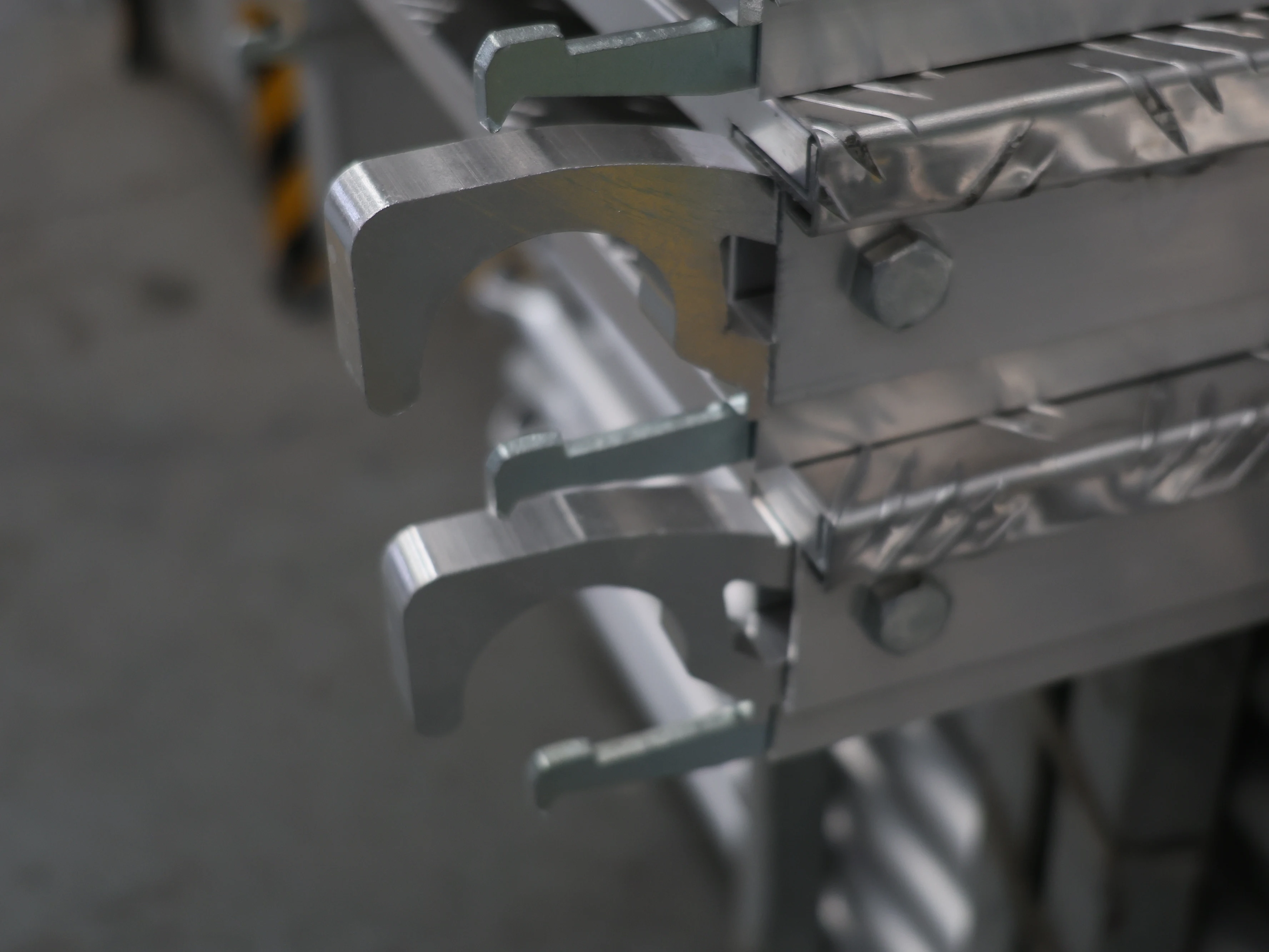 Manufacturer Ringlock Steel Gerust Perancah Modern Ponteggi Layher Scaffold Staging Facade Echafaud Concrete Andamio Hotels
