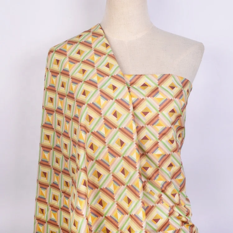 LOW MOQ European Design Geometric Colorful Poplin Woven 60s Cotton Fabric Print For Shirt Clothes