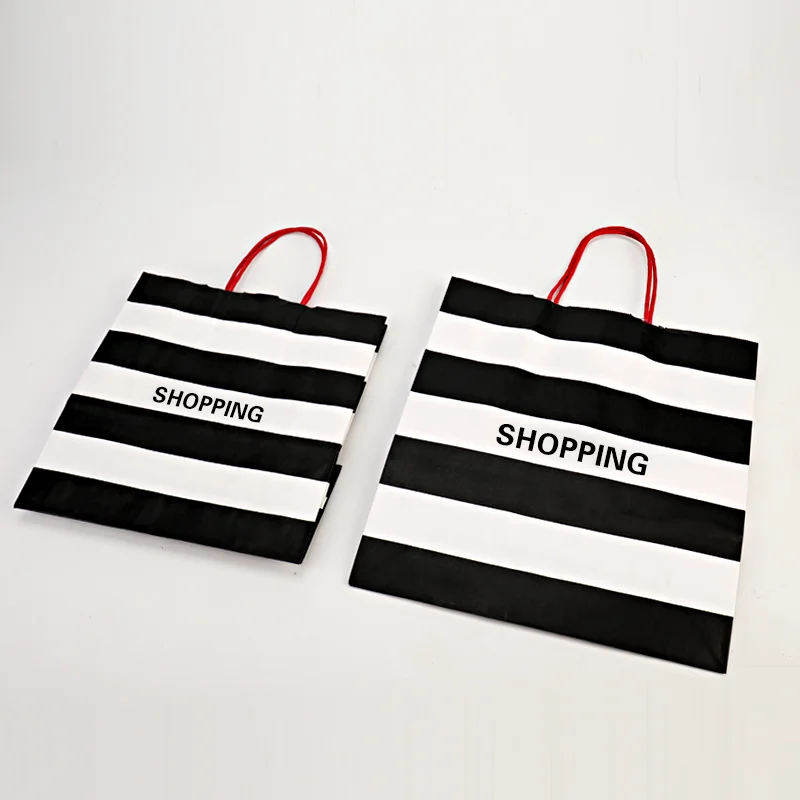 Wholesale  Square Bottom Handbag Simple Fashion Gift  Wedding Cosmetic White Kraft Shape Package Paper Bags With Handles