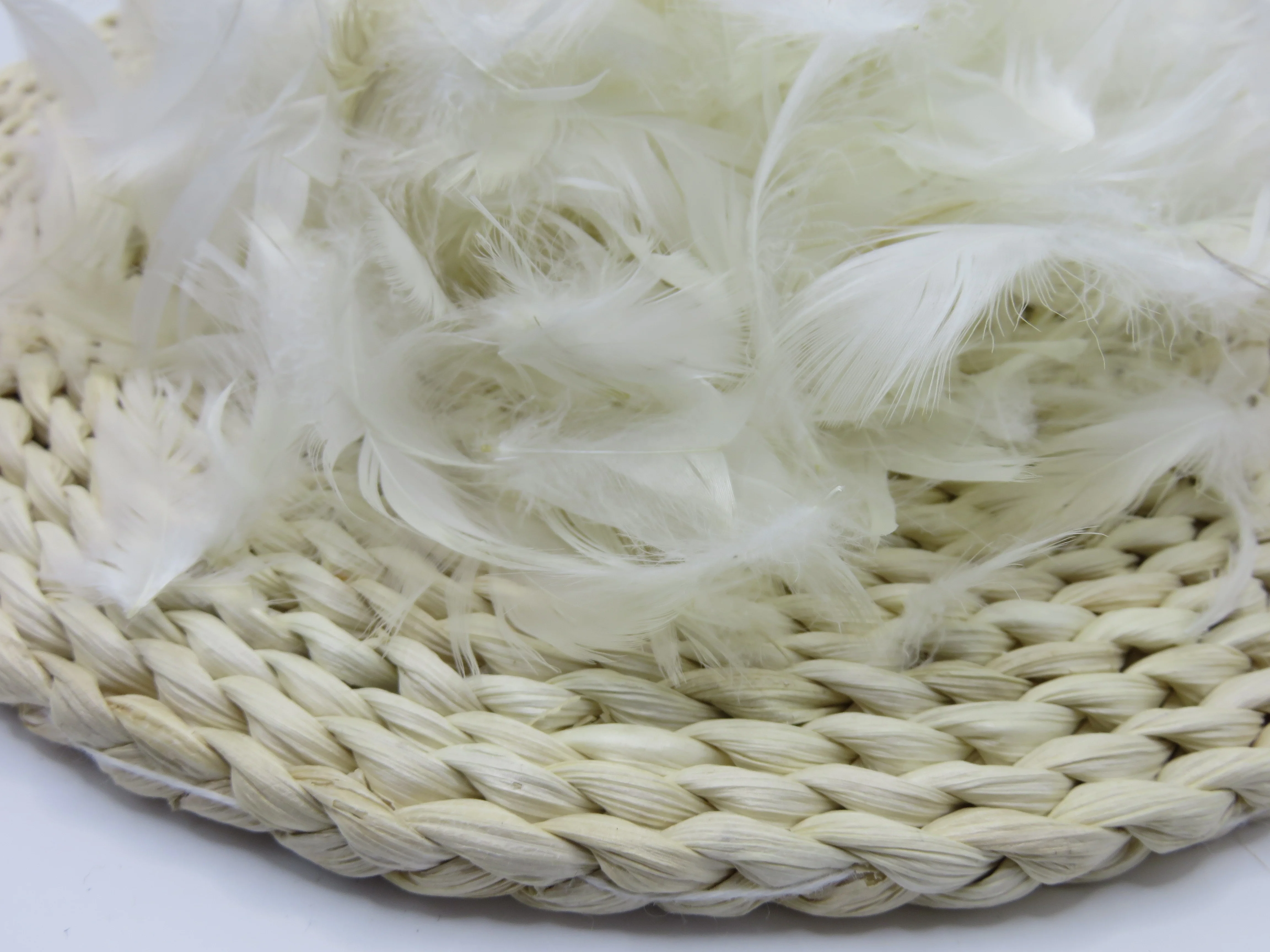 4-6cm White Duck Feathers Washed Pattern Product