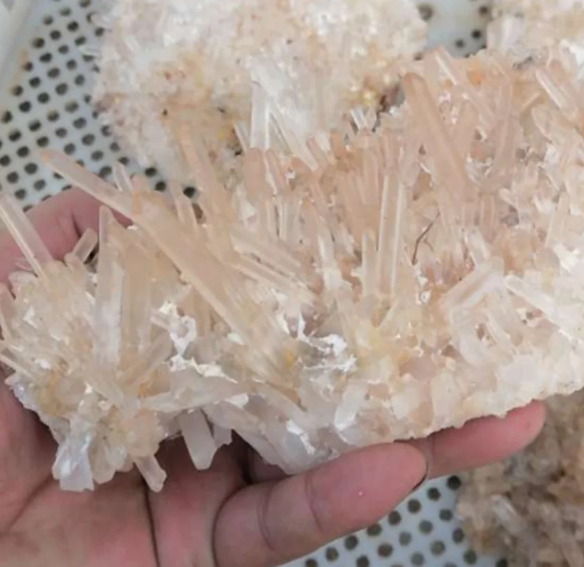 Natural large rough raw red quartz crystal cluster  copper  specimens for collection fpr sale