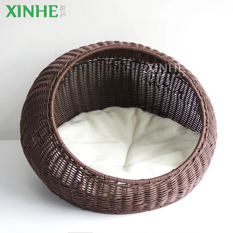 XH Wicker Cat Bed Dome for Medium Indoor Cats - a Covered Cat Hideaway Hut of Rattan Houses in Dome Basket Washable Pet cages