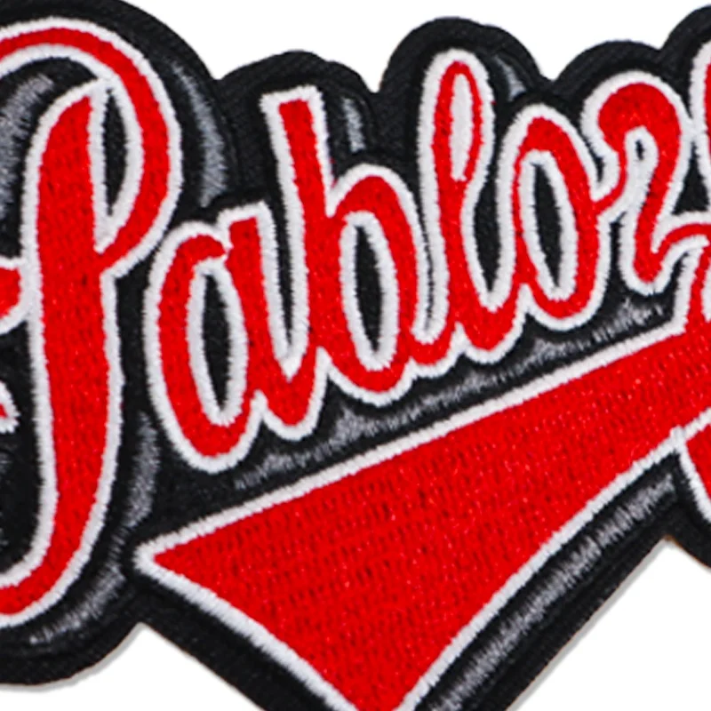 Цельные высококачественные индивидуальные маленькие вышитые термопресс-нашивки с надписью для одежды