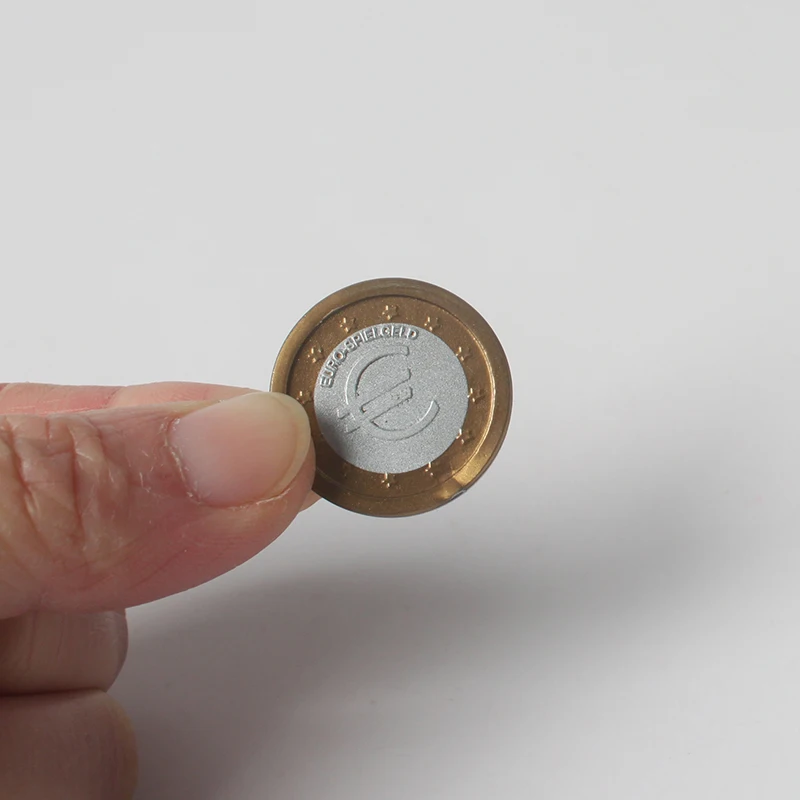 Custom High Quality Cheap Bingo Game Coins Plastic Coins Set