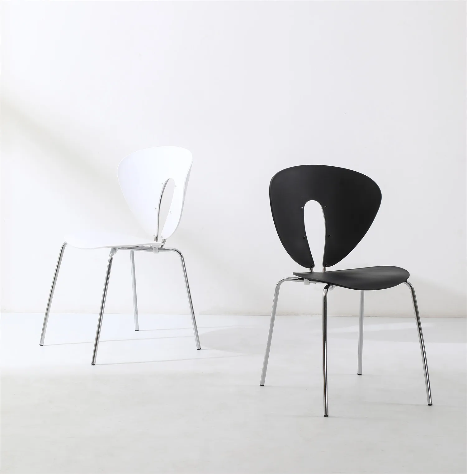 Creative Home New Design Dinning Room Modern Nordic Modern Conference Chair Black Kitchen Restaurant Metal Dining Chair