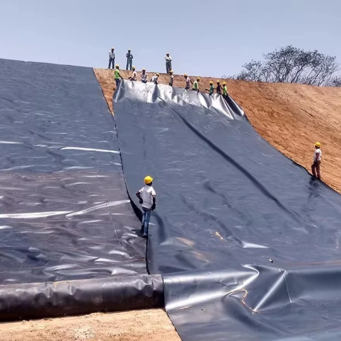 Wholesale customized geomembranes HDPE factory price fish pond golf liner roll waterproofing sheet for landfill Swimming Pool