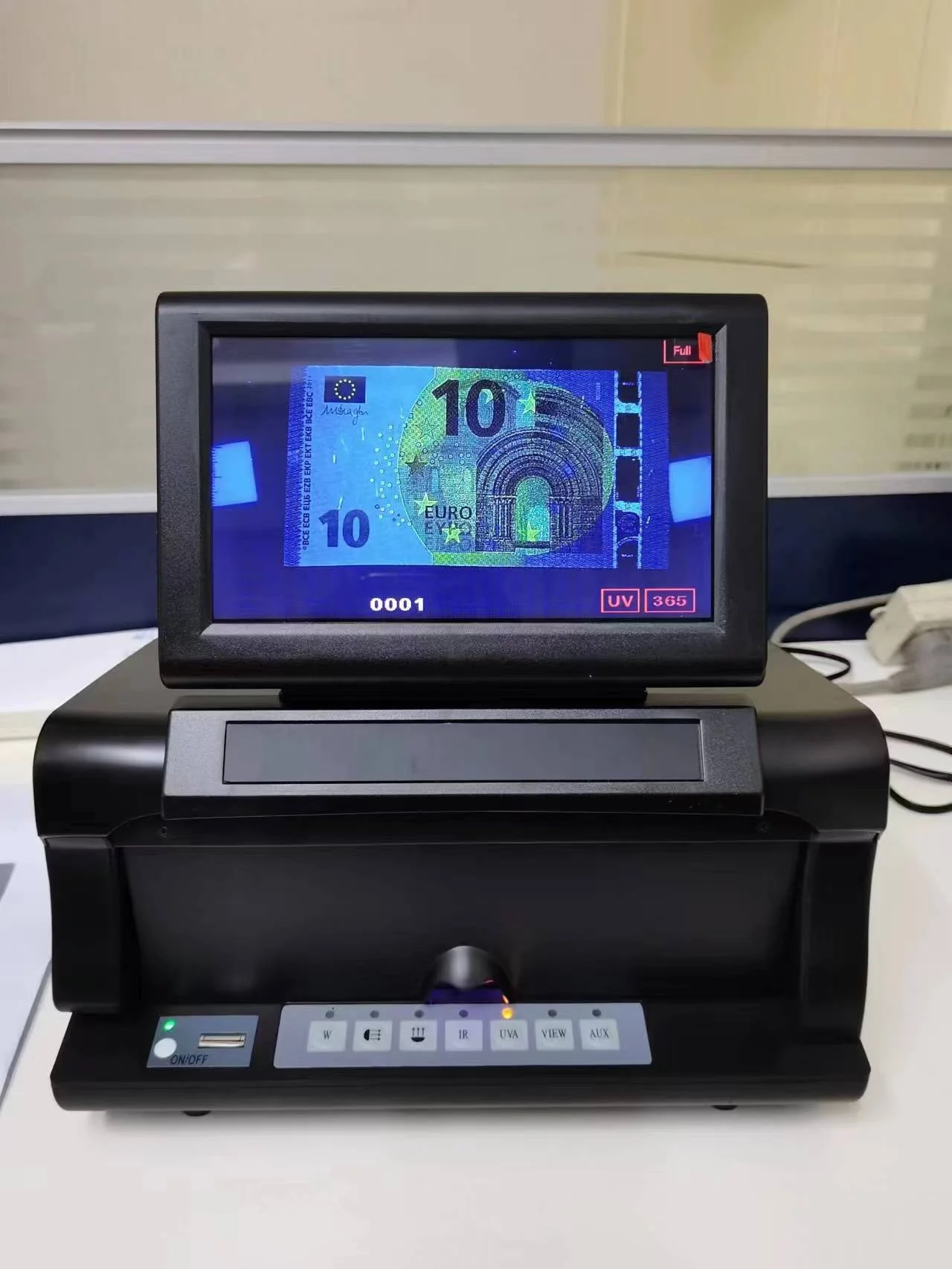 Multiple Light Source Ticket Image Analyzer Detector