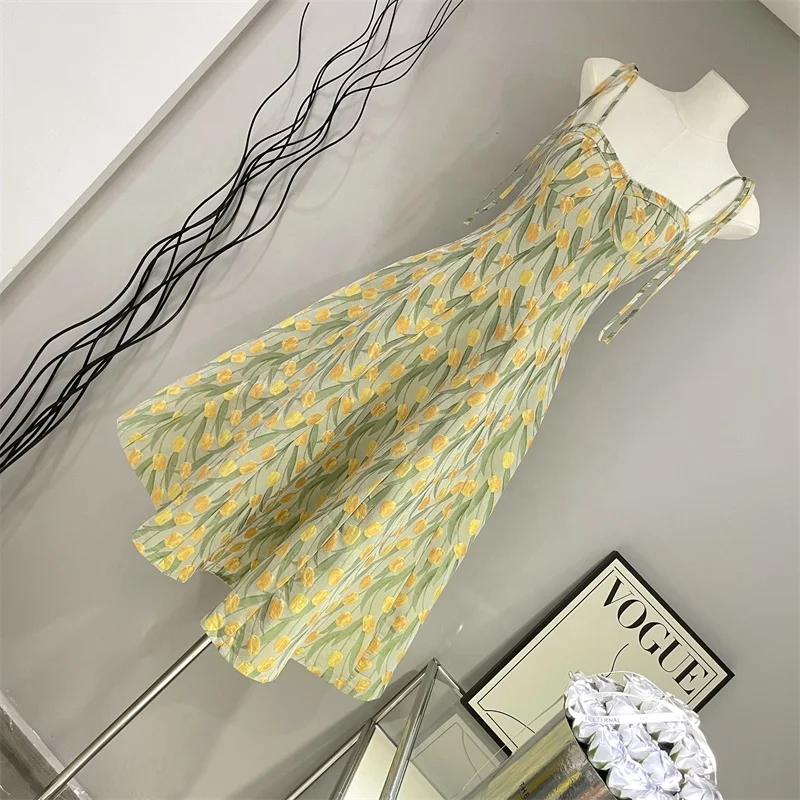 2023 Summer New Beach Skirt French Tulip Print Long Dress Vintage Fragmented Flower Strap Casual Dress