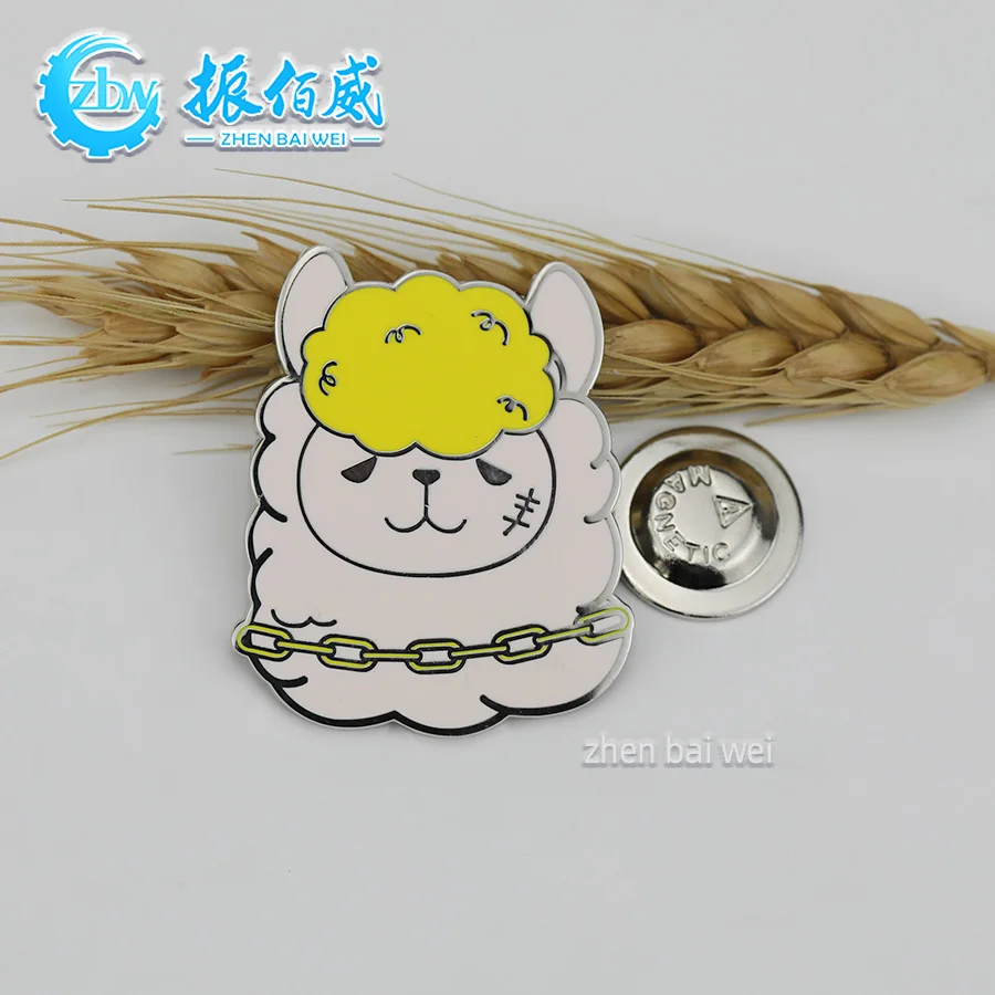 Professional Design Various Cartoon Animal Enamel Pin Custom Cute Funny Panda Little Sheep Brooch Clothes Lassel Pin Badge