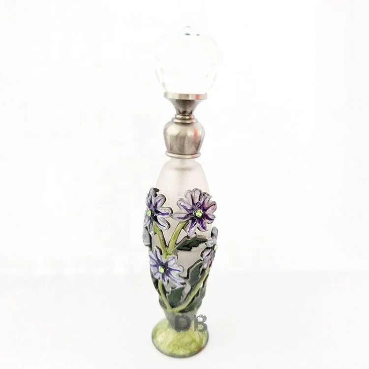 6ml Metal Flower Tin Gold Mini Perfume Frosted Oil Bottle Glass Bee Pupa Shape Essential Oil Refillable Bottles#56513