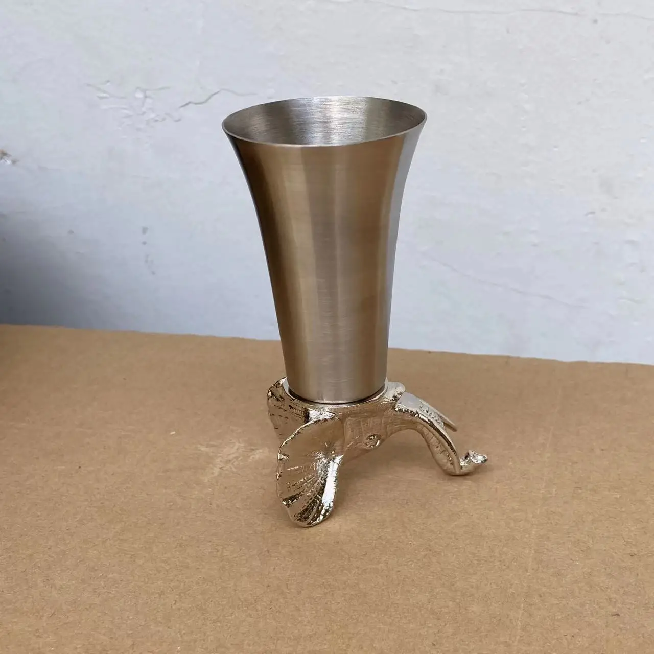 Stainless Steel With Zinc Alloy Wine Cup Widely Used in Wine/Rum/Whisky/Gin/ Animal Shape Custom Logo Wine Shot Glass