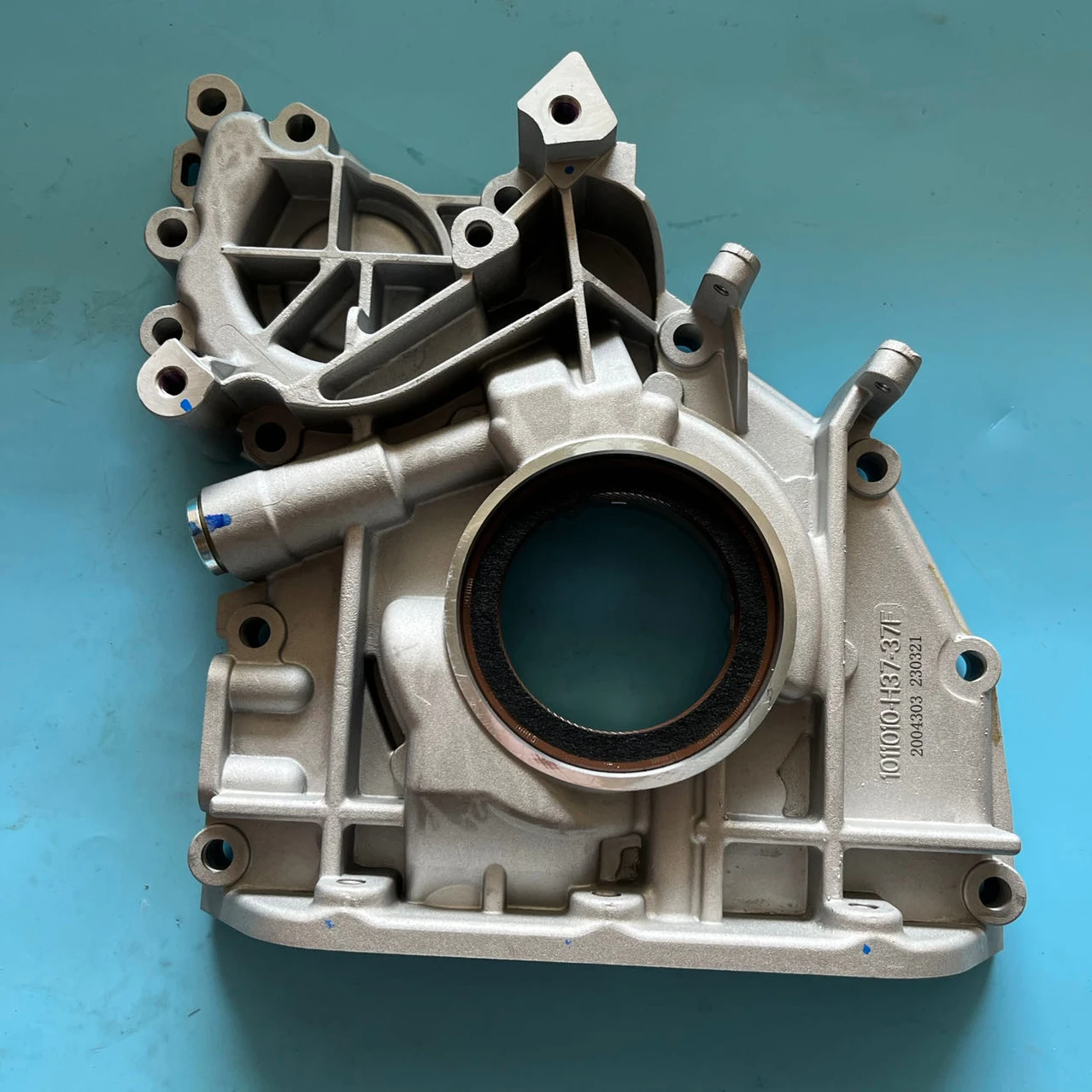 Deutz BF6M 2012  04252555  Oil Pump