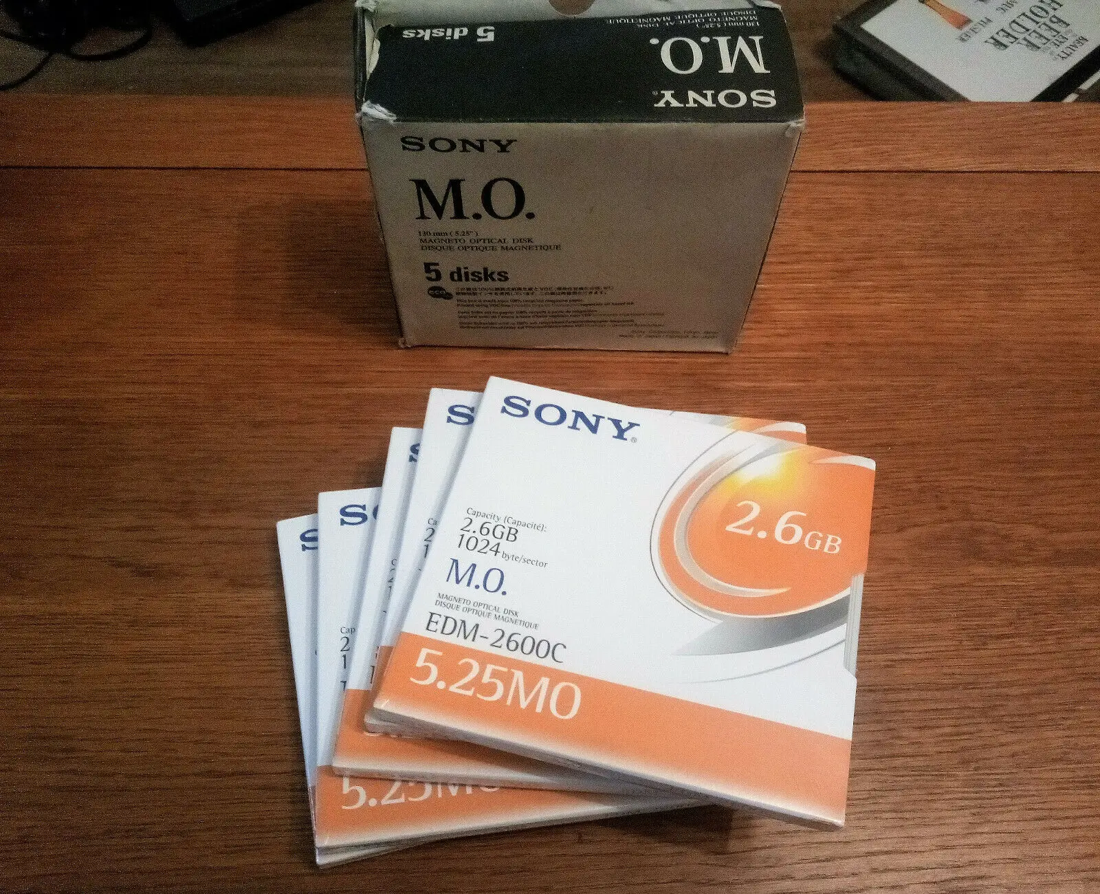 Магнитный оптический диск EDM 2600C 5 25 дюйма 2 6 ГБ M.O.- New