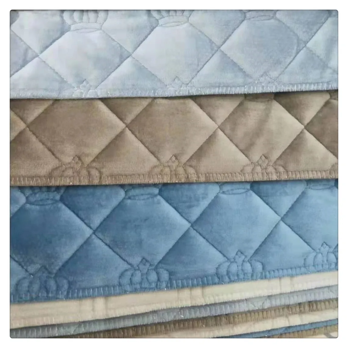 Hot sell lightweight stretch polyester quilted velvet car seat cover fabric