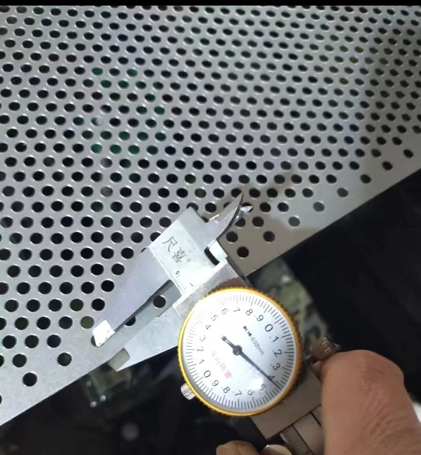 Perforated round hole aluminum metal sheet for window screen