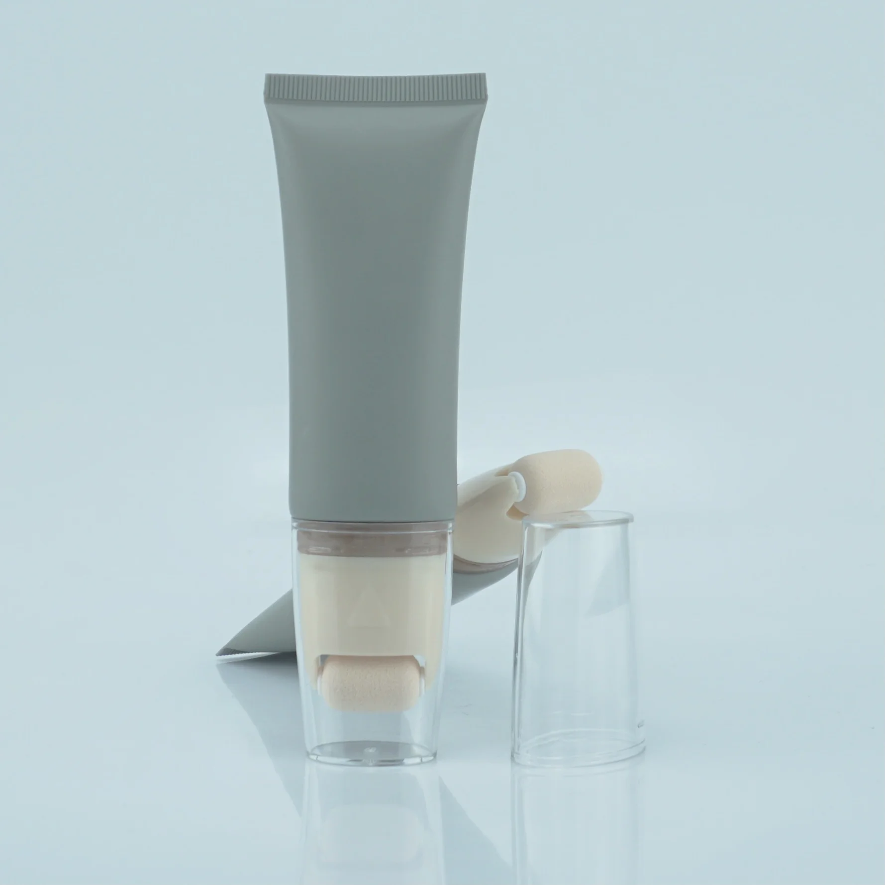 Empty luxury foundation tubes Cream Tube Oval Cosmetic Roller Skin Care make up tube With Sponge Applicator