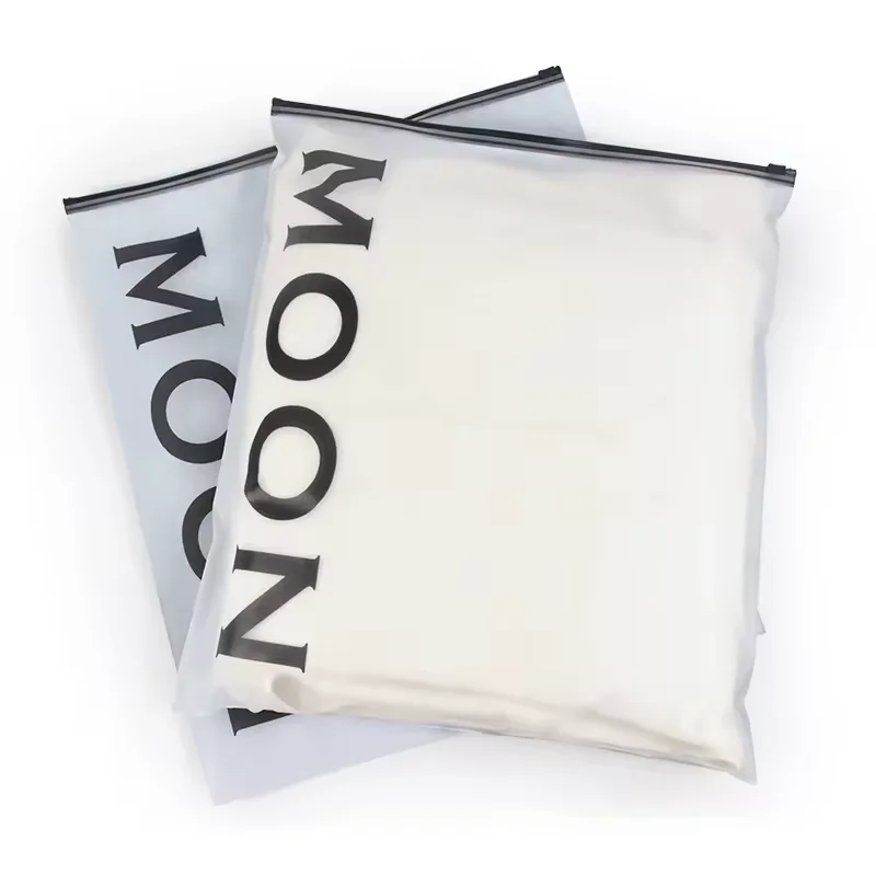 Изготовленный на заказ PE Ziplock упаковка одежды прозрачный ПВХ вакуумный клапан для уплотнительная ручка тисненая поверхность флексографская печать сумка молнии мех