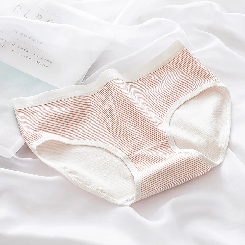 Beauty of Cherry Blossoms Japanese Teenage Triangle Breathable Underpants