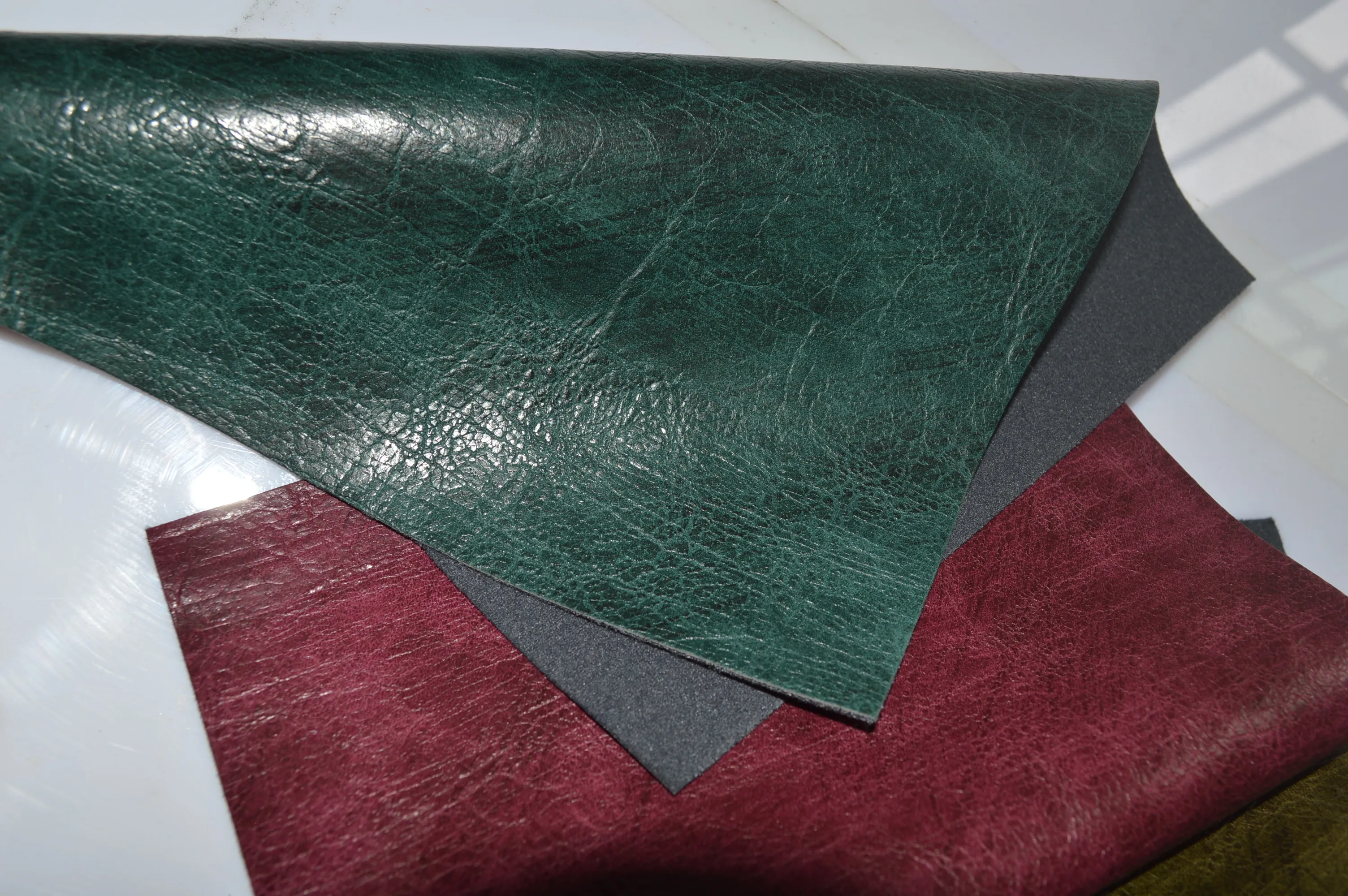 
2021 hot sell recycle artificial leather fabric for shoes and bag from China 