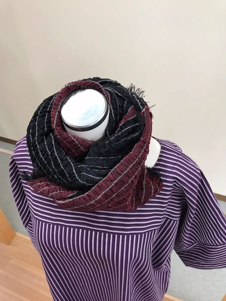 Stretchable spandex yarn beautiful other shawls scarves for sale