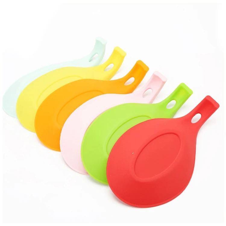 New Arrival Custom Logo Non Slip Portable Kitchen Silicone Spoon Rest Spoon Holder