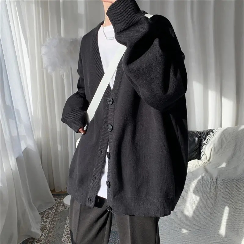 Top fashion mans knitted sweater cardigan loose V neck cardigan knit sweater in solid color large size bottom sweater