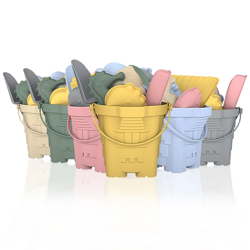 Kids Travel Sand Toy Set Castle Beach Toys Collapsible Beach Bucket Shovel Accessories Silicone Beach Toys