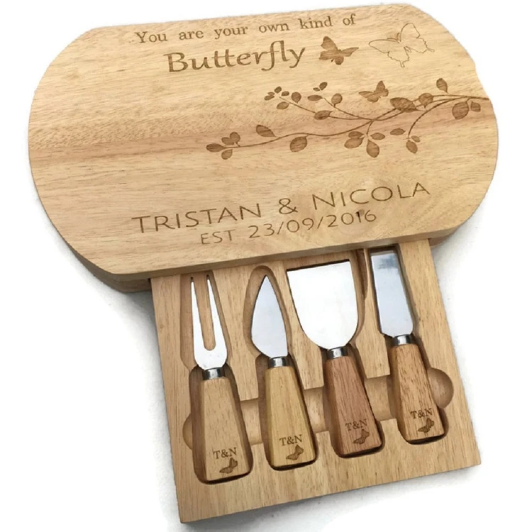 Personalised Cheese Board Personalised Chopping Board Wooden Serving Platter Christmas Gift for a Couple, Couples Gifts