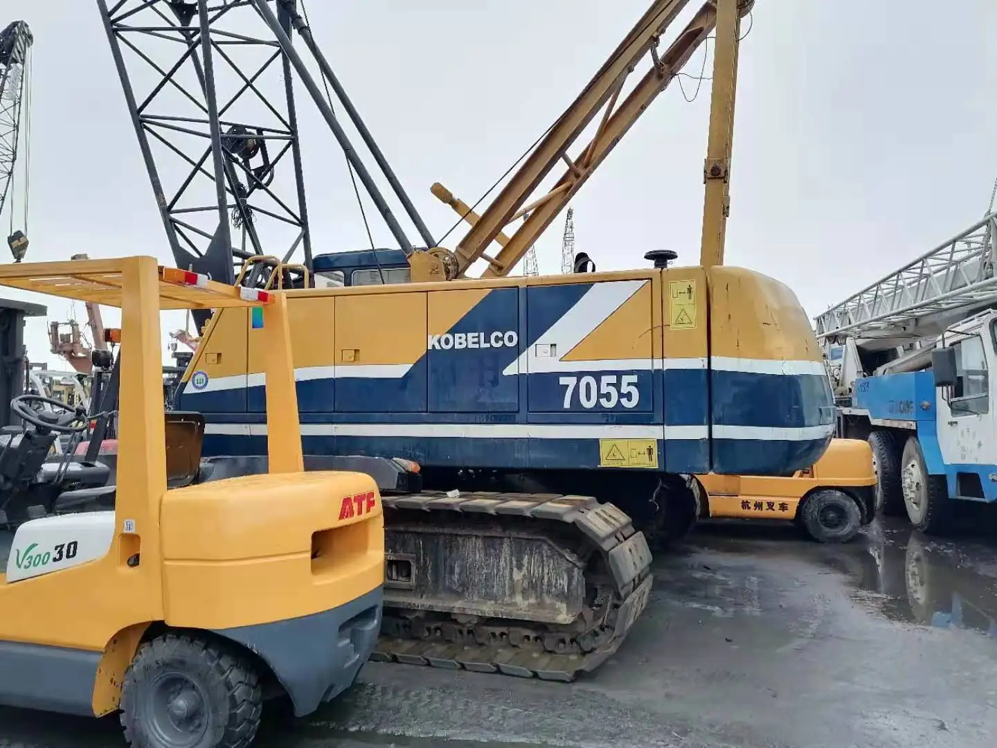 original Ko belco 55 ton mobile crane 7055