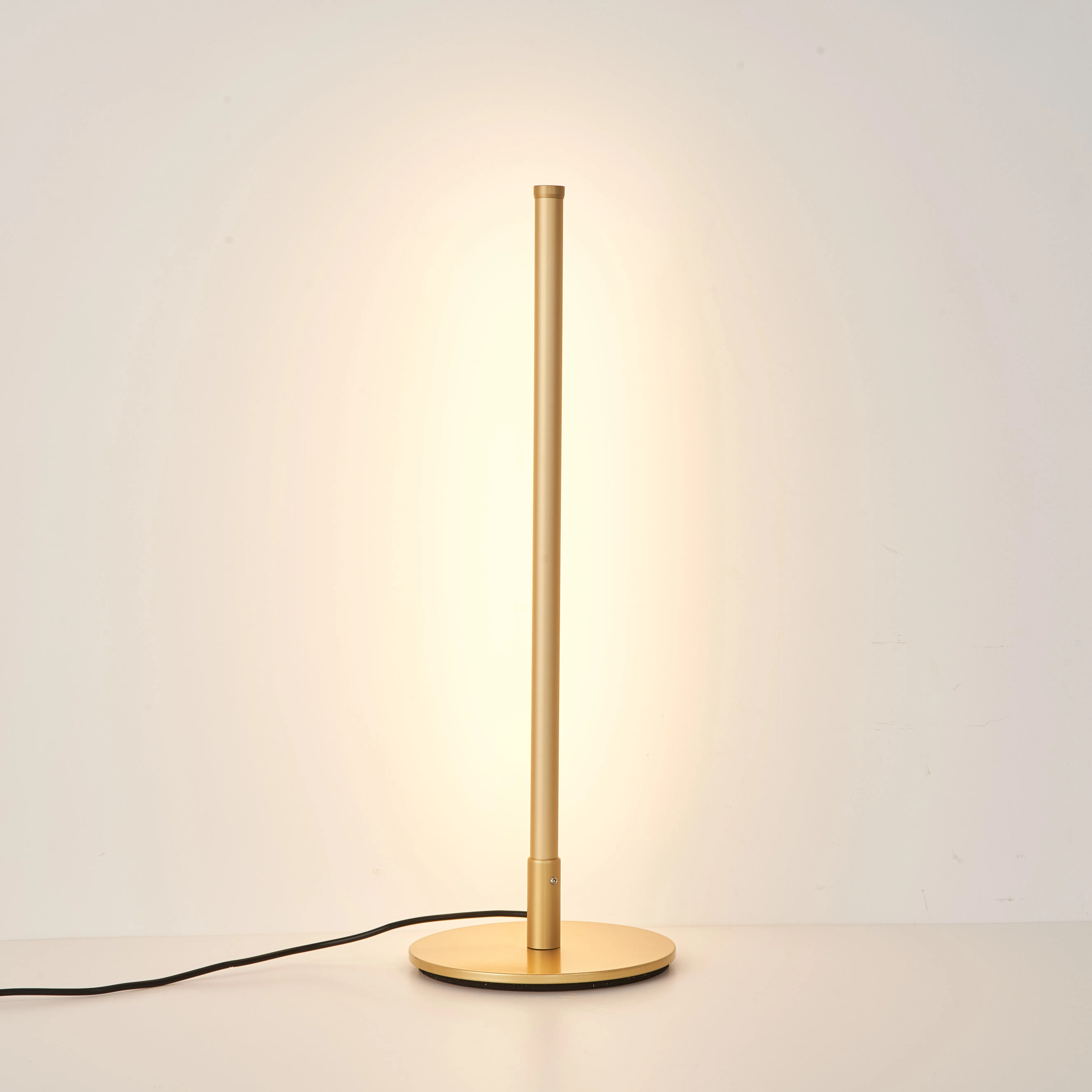 #Modern Luxury Table Lamps Simple LED Warm Night Light for Home Decor Wholesale Desk Lampshigh quality modern led table lamps