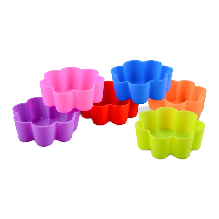 Hot Sale Silicone Liner Cupcakes Flower Shaped Individual Cupcake