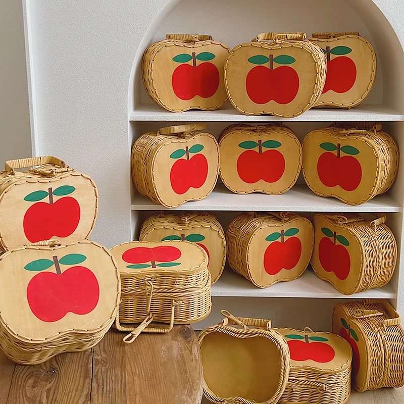 New Arrival Apple Shape basket Natural Rattan Handwoven Christmas Festival Gift Box