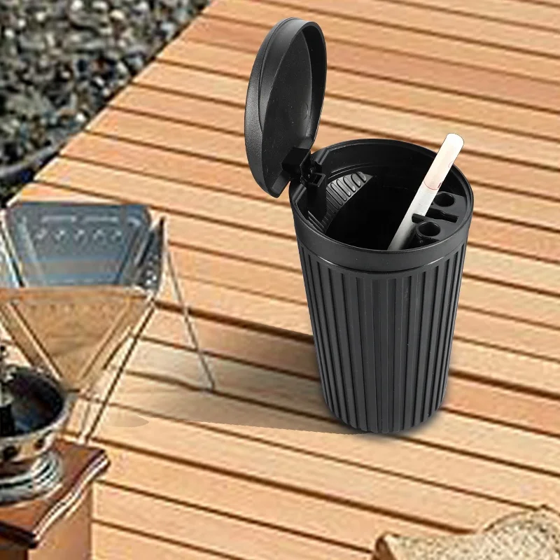 UKETA Wholesale New Military Style  Portable Ashtray For Car Waste Bin Shape Plastic Cigar Ashtray Customized