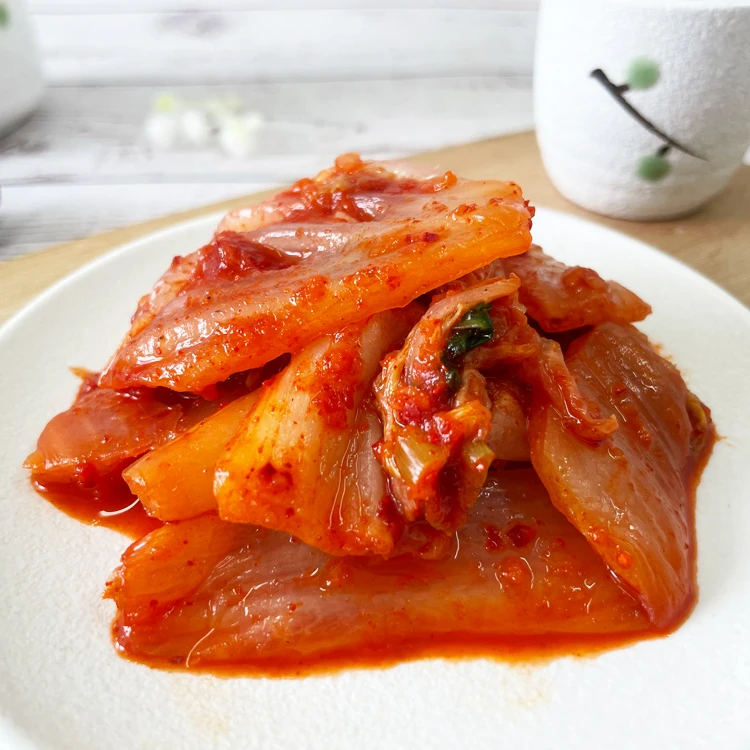 Top Quality Fresh Natural Organic Red Korea  Cabbage Pickles Spicy Korean Kimchi From Gaishi
