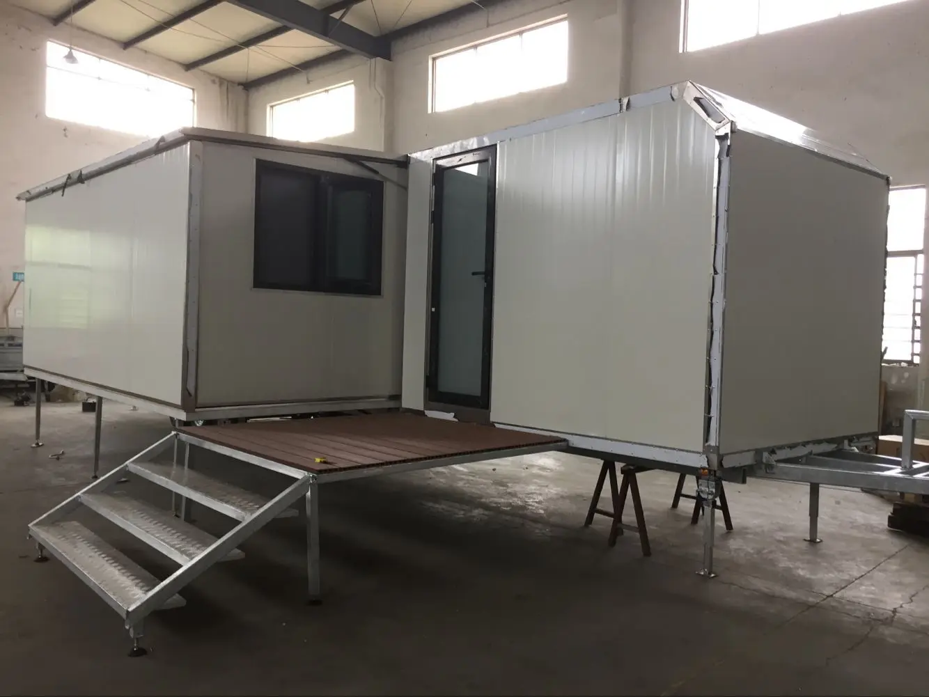 Australian standard movable house on trailer customized motorhome caravan