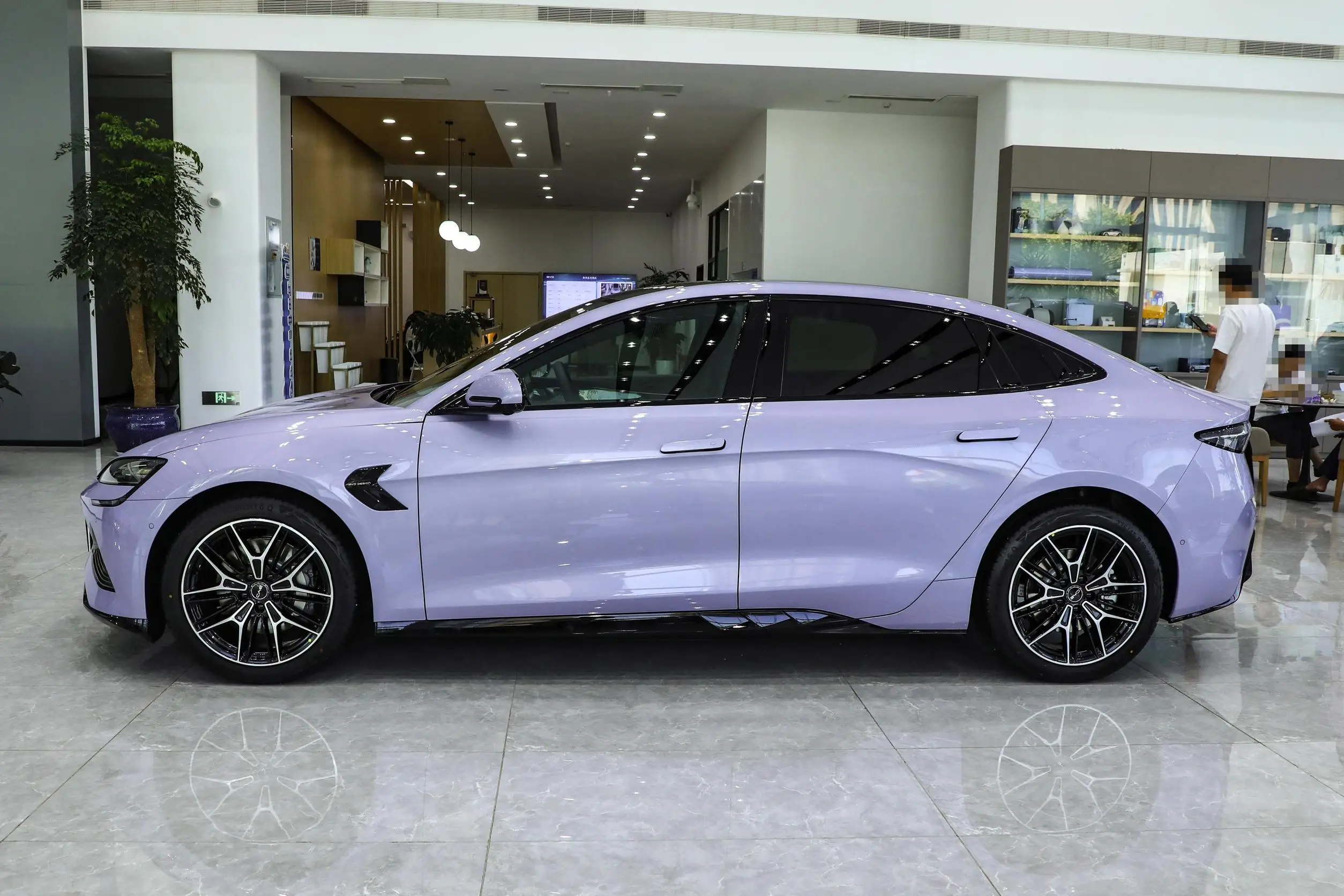 Лидер продаж 2024 BYD Seal автомобиль EV дальнего действия 700 км высокоскоростной Новый энергетический Sea Lion 07
