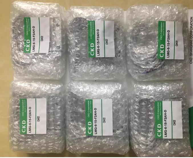 Solenoid valve pneumatic switch valve control valve Electromagnetic switch 4KB119-00-C2-AC100V original genuine