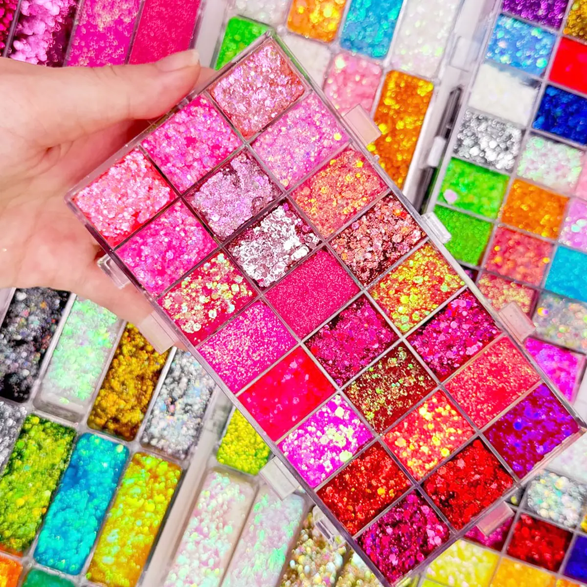 Low Moq Popular Customizes Hair Glitter High-pigment Vegan Lip Make up Make up Private Label Body Glitter